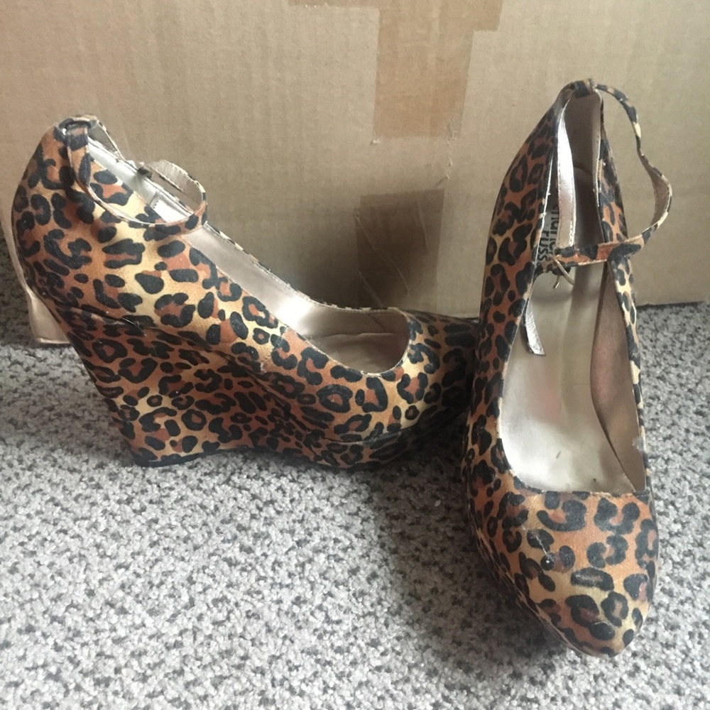 Cheetah platform wedge heels